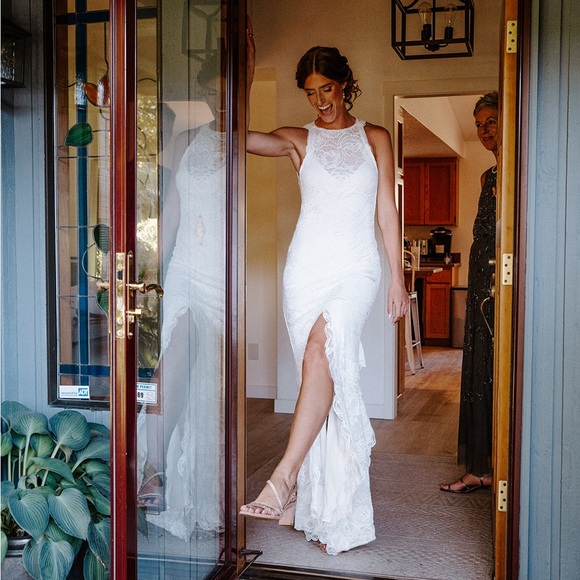 Grace Loves Lace Alexandra Rose Wedding Dress - Picture 11 of 16